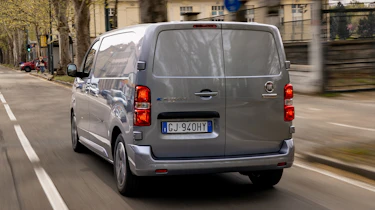 Fiat E-Scudo - rear tracking