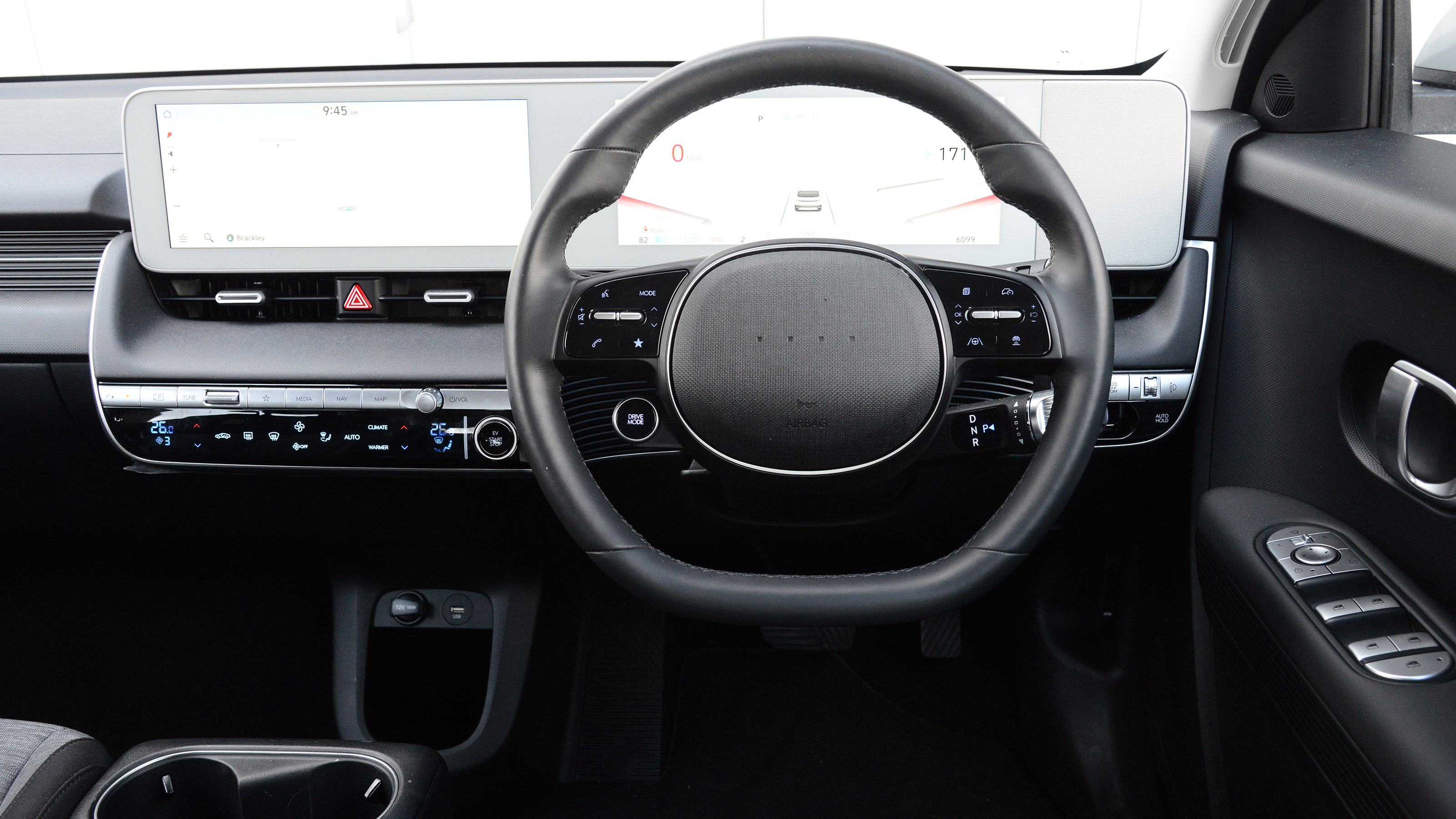 Hyundai Ioniq 5 - dash