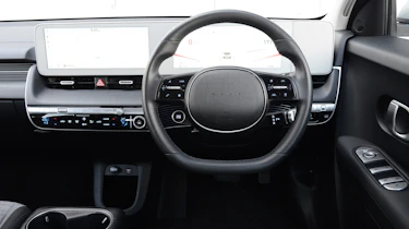 Hyundai Ioniq 5 - dash