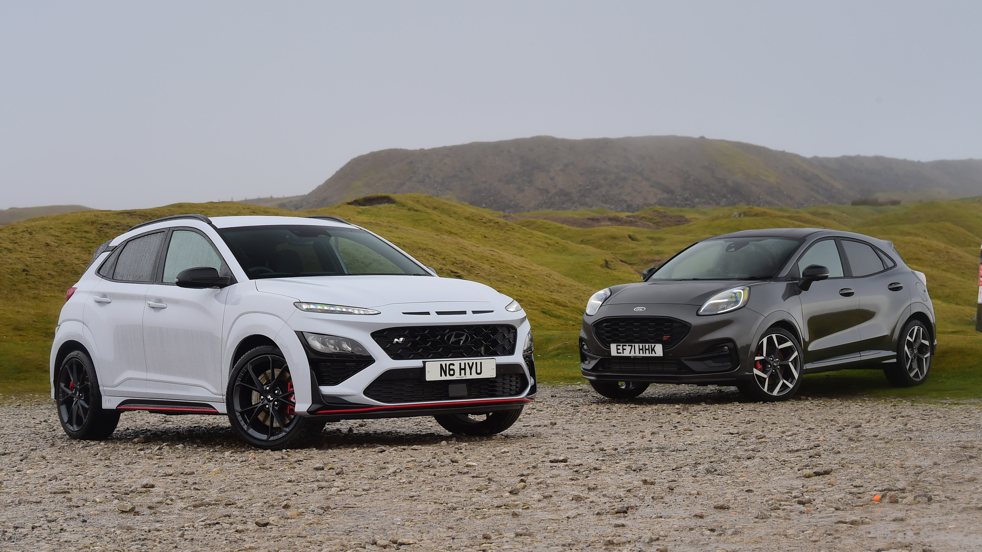 Hyundai Kona N vs Ford Puma ST - front static