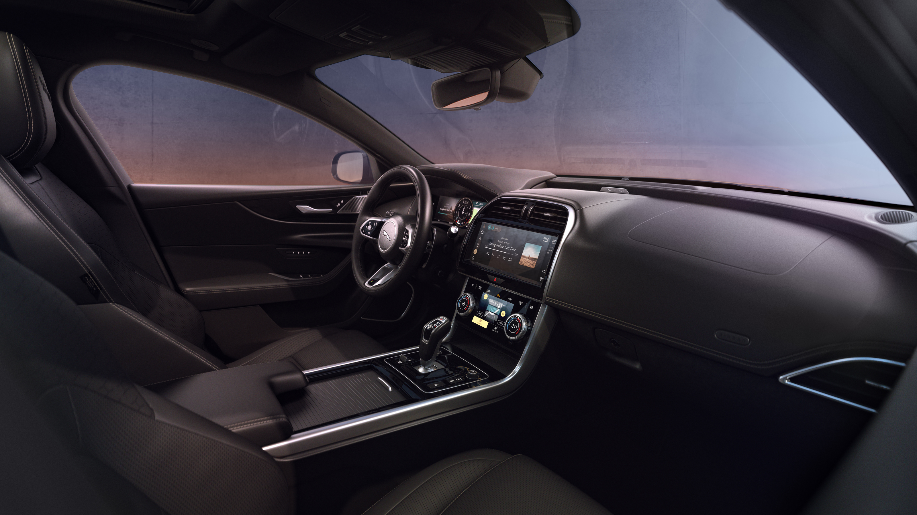 Jaguar XE 300 Sport