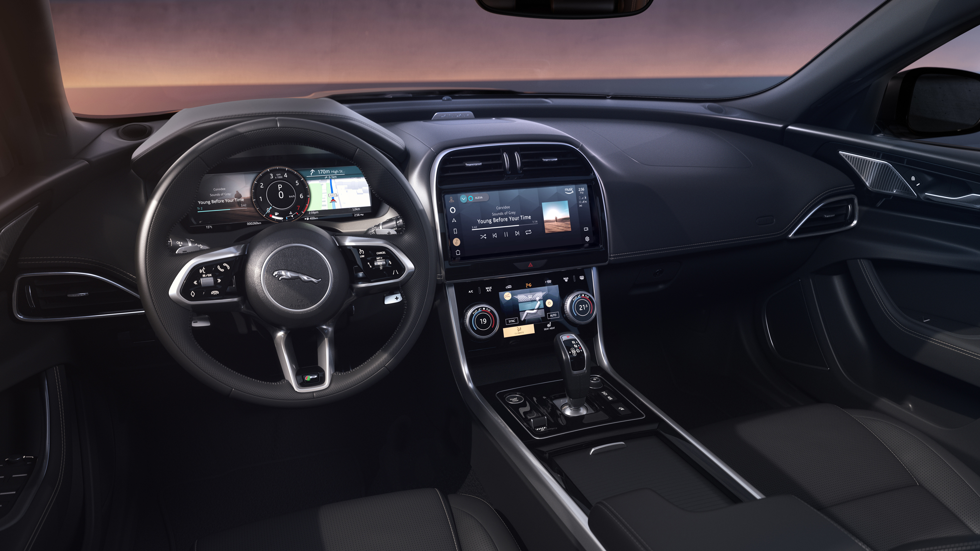 Jaguar XE 300 Sport