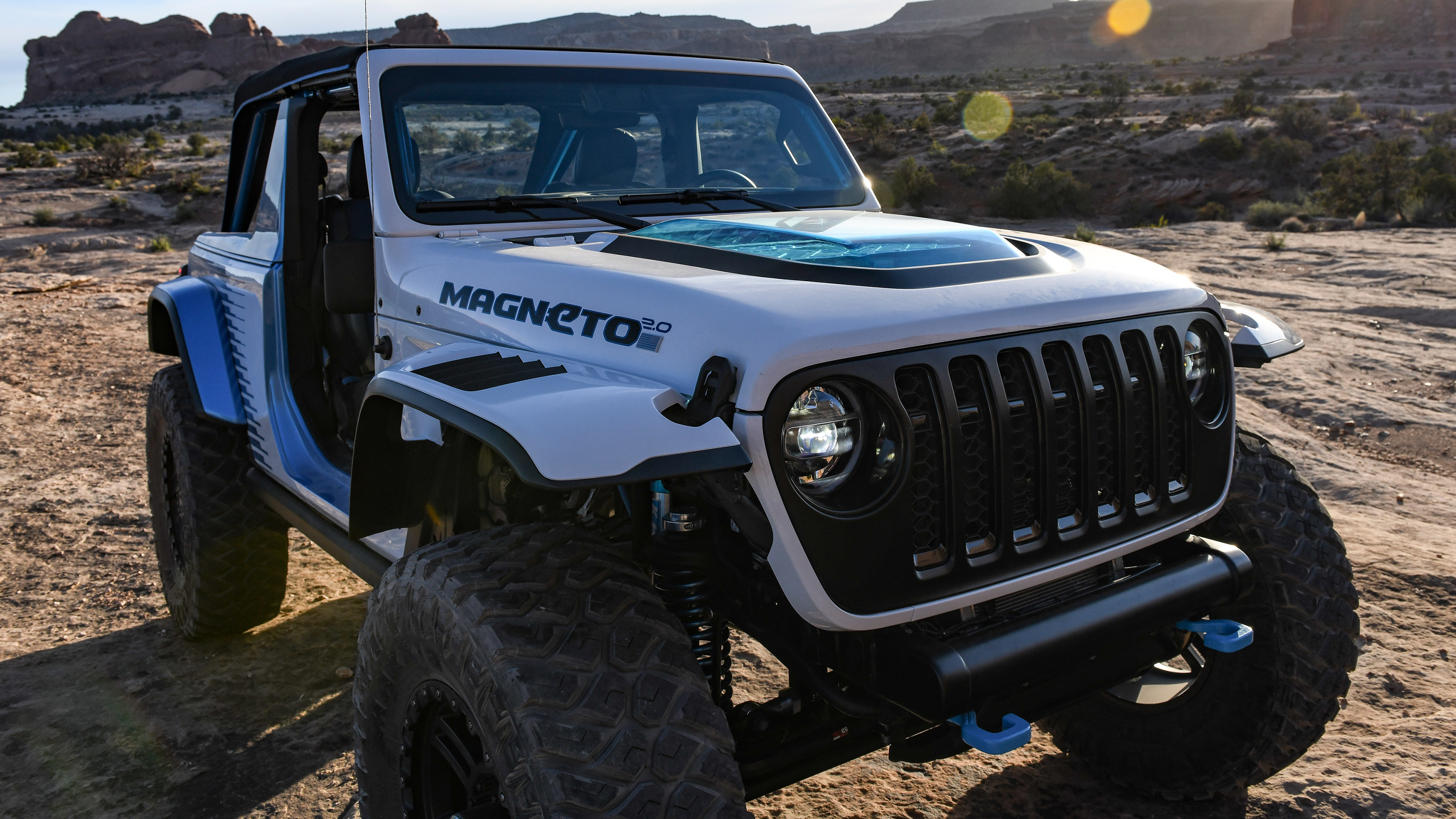 Jeep Magneto 2.0 concept - front detail