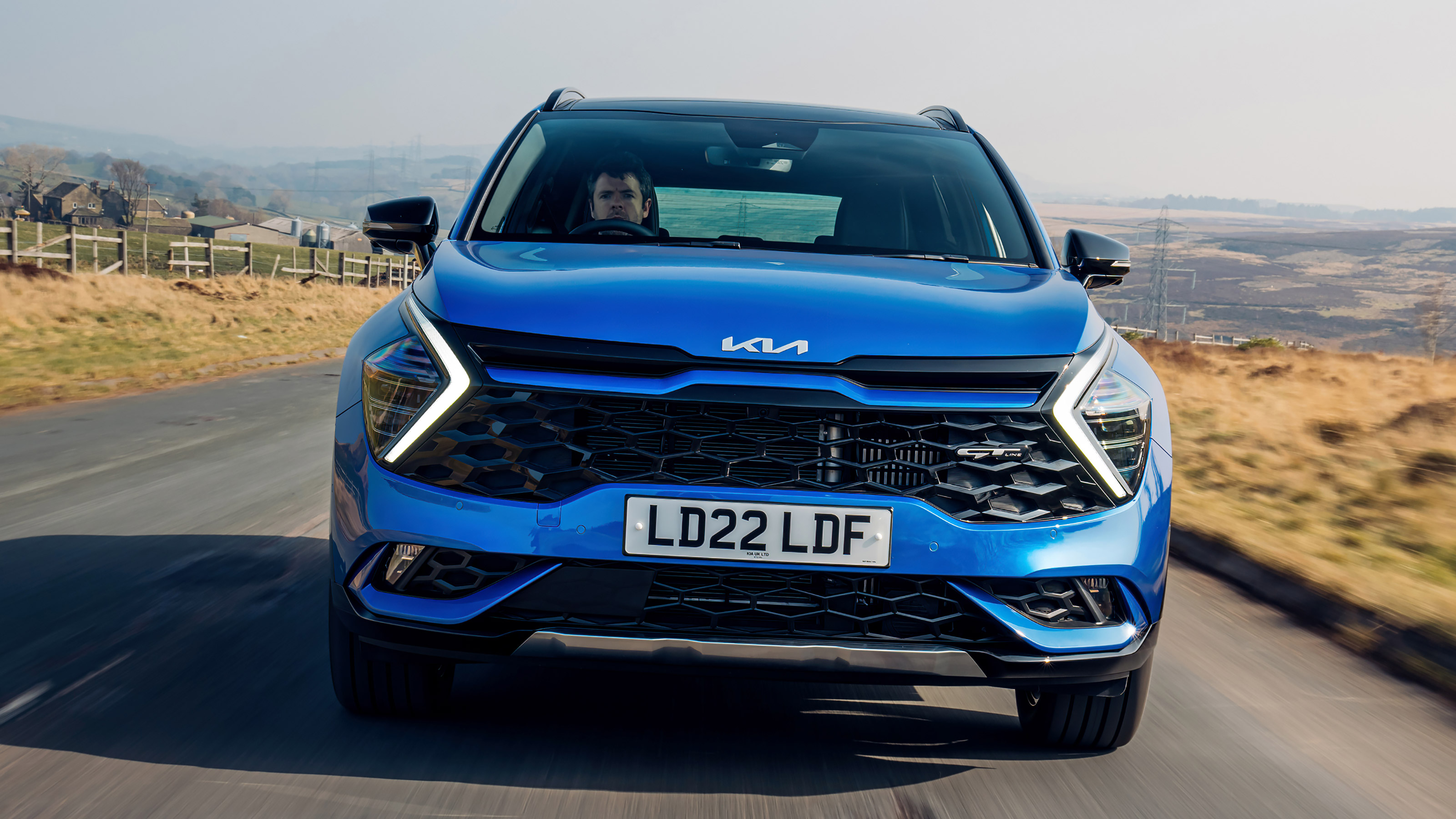 Kia Sportage PHEV - full front