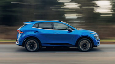 Kia Sportage PHEV - side