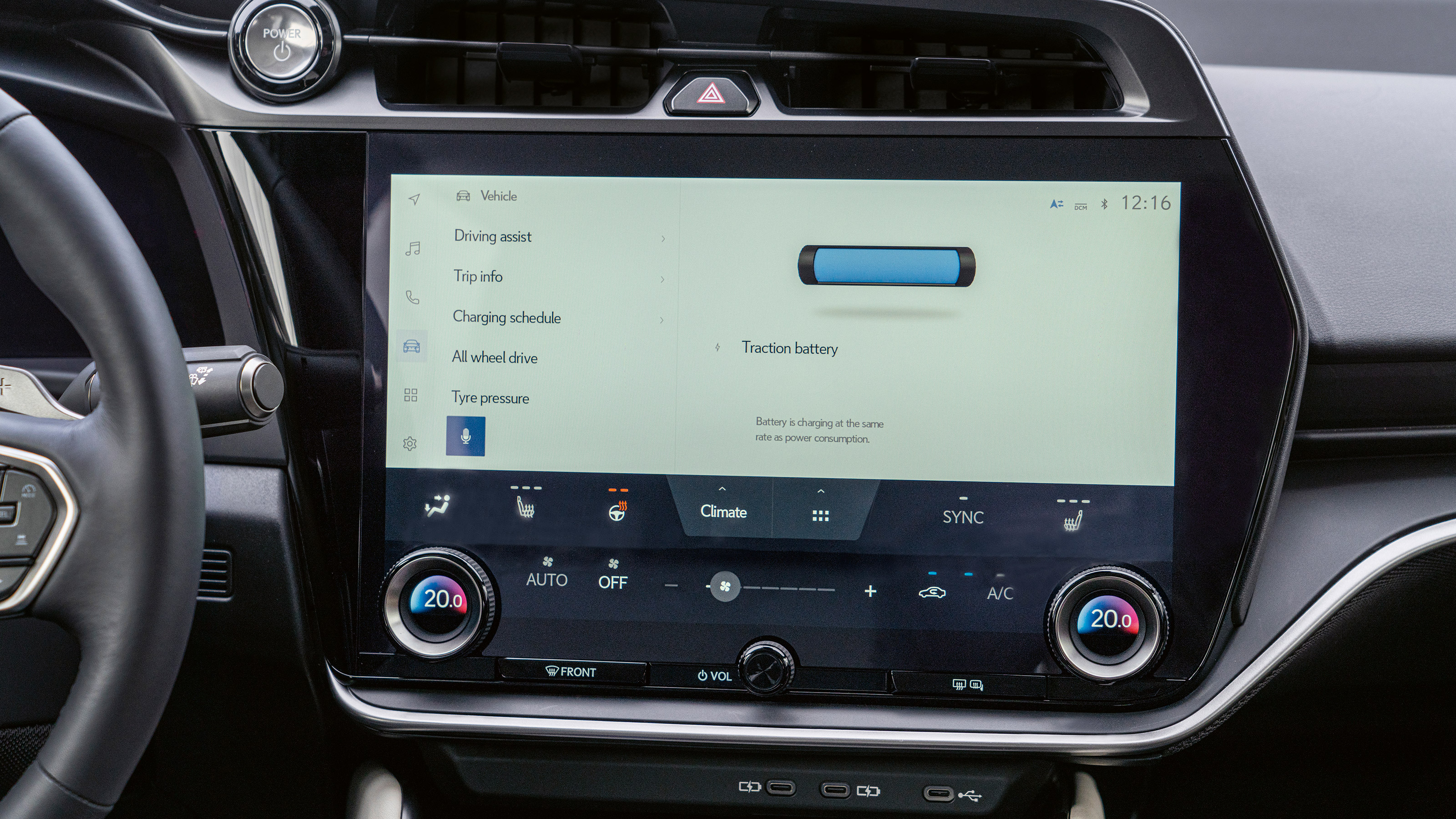 Lexus RZ 450e - infotainment