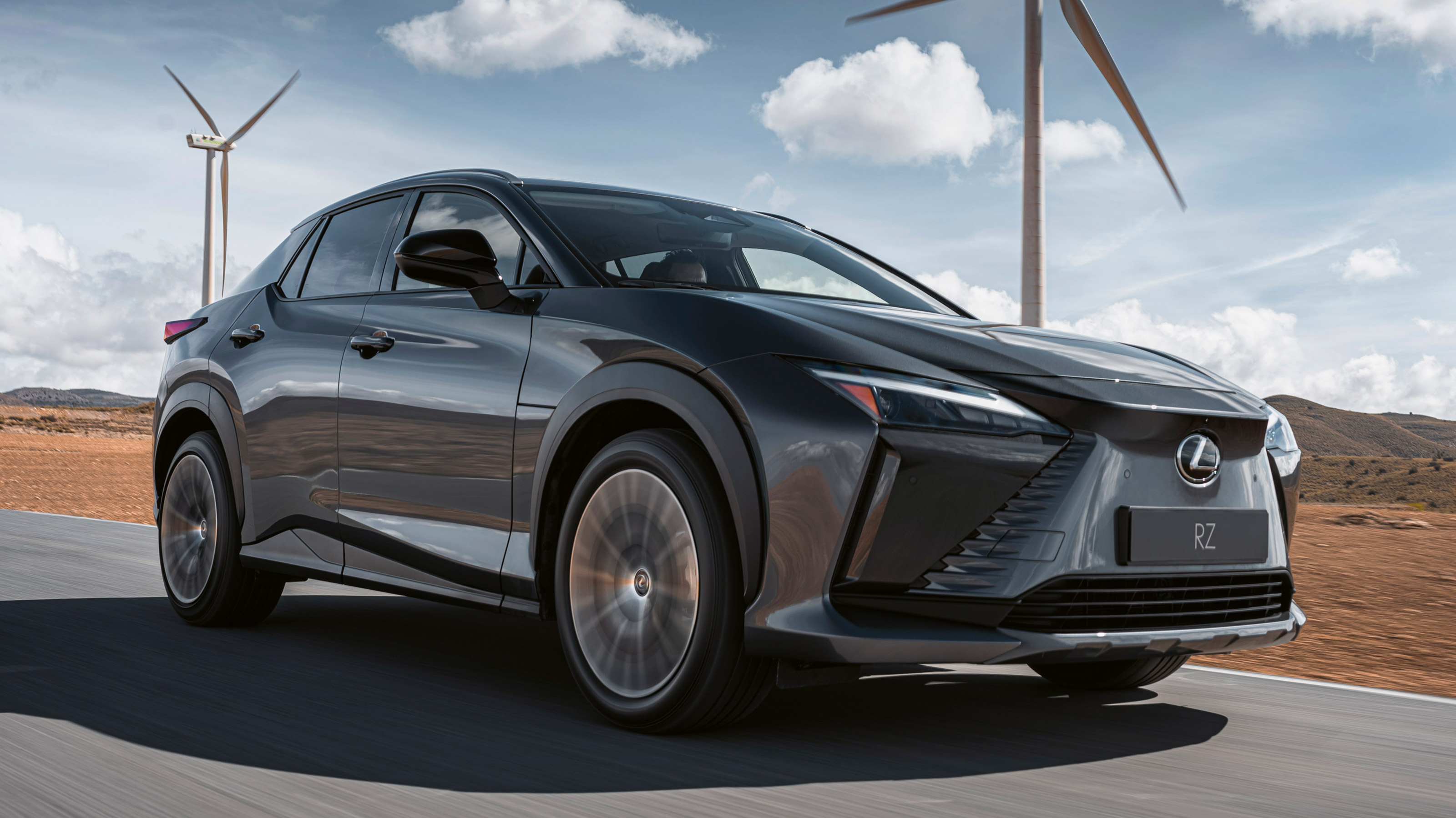Lexus RZ 450e - front