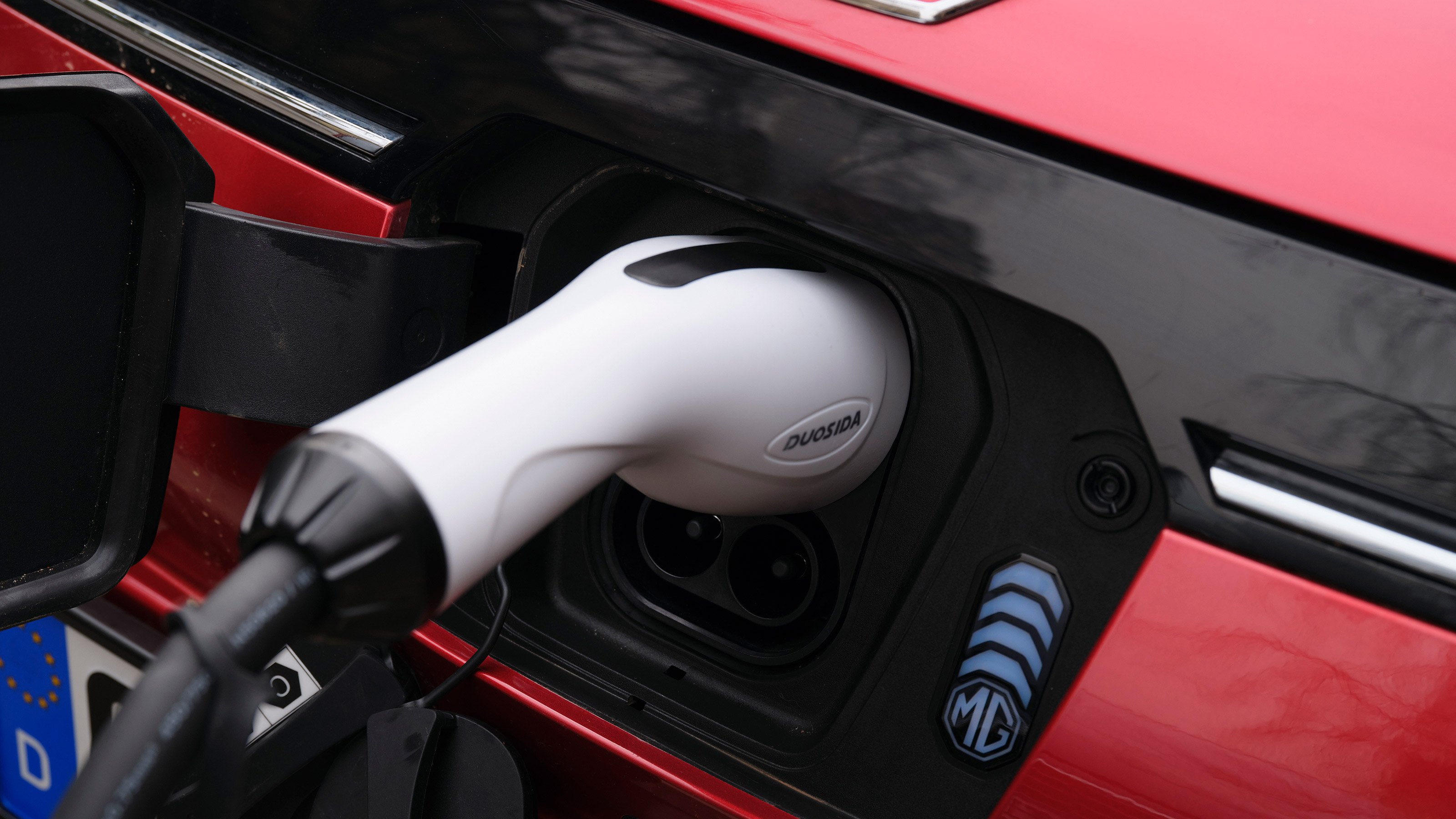MG5 EV - charging