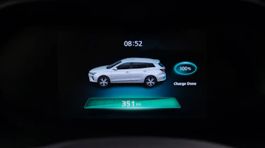 MG5 EV - charging status