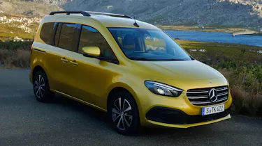 Mercedes T-Class - front