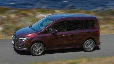 Mercedes T-Class - front action