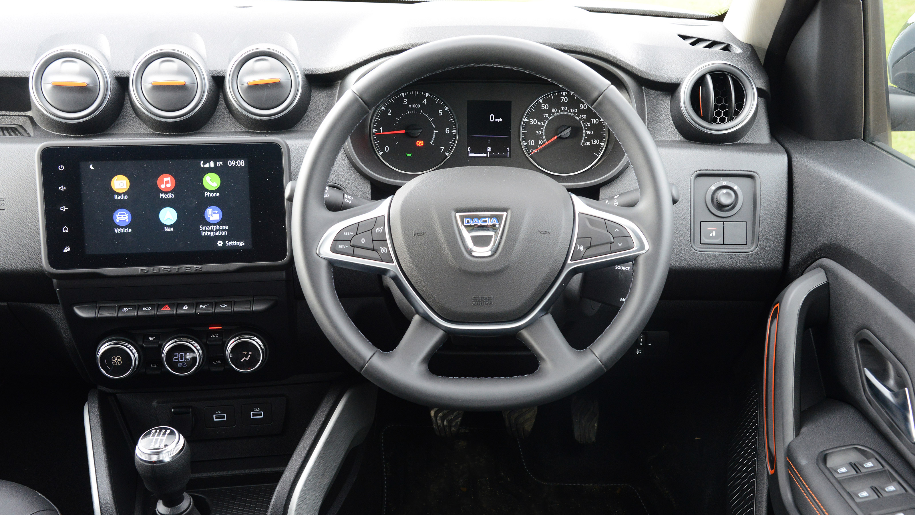 Dacia Duster Extreme SE - dash