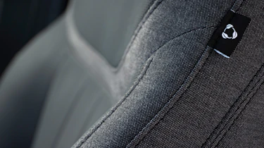 Range Rover - seat detail
