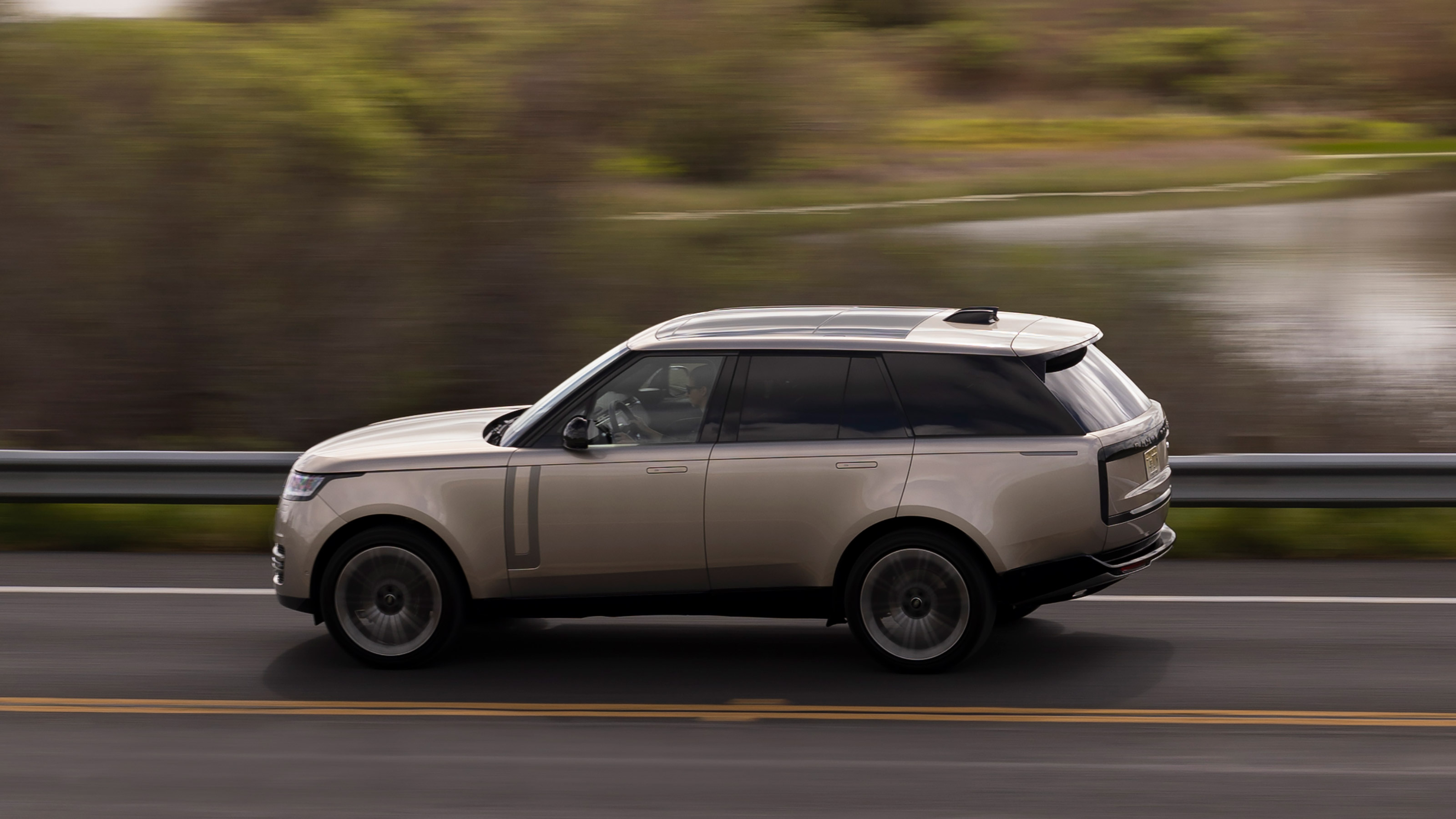 Range Rover - side