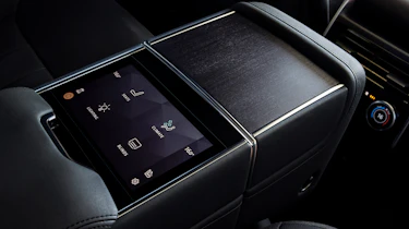 Range Rover - rear screen