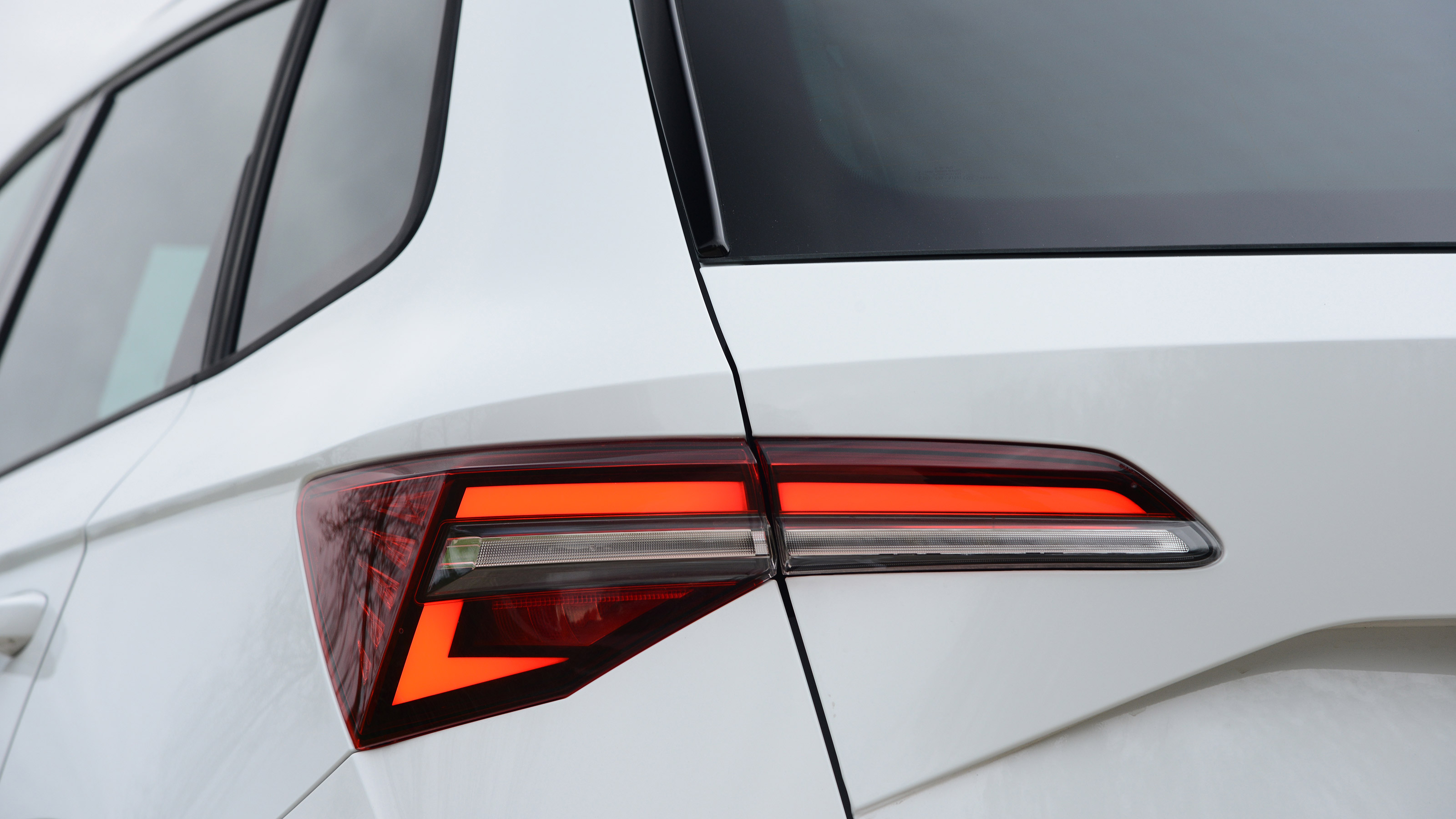 Skoda Karoq facelift - rear light