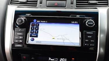 Used Nissan Navara Mk3 - sat-nav