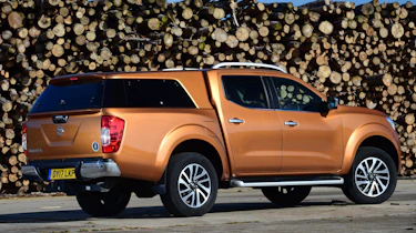 Used Nissan Navara Mk3 - rear