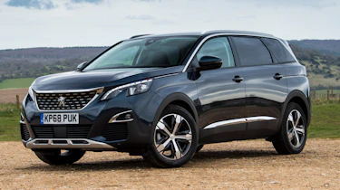 Used Peugeot 5008 Mk2 - front