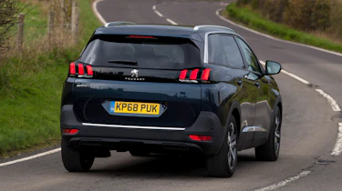 Used Peugeot 5008 Mk2 - rear cornering