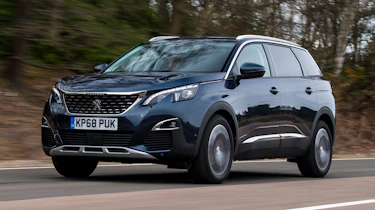 Used Peugeot 5008 Mk2 - front action