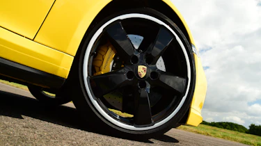 Used Porsche 911 - wheel
