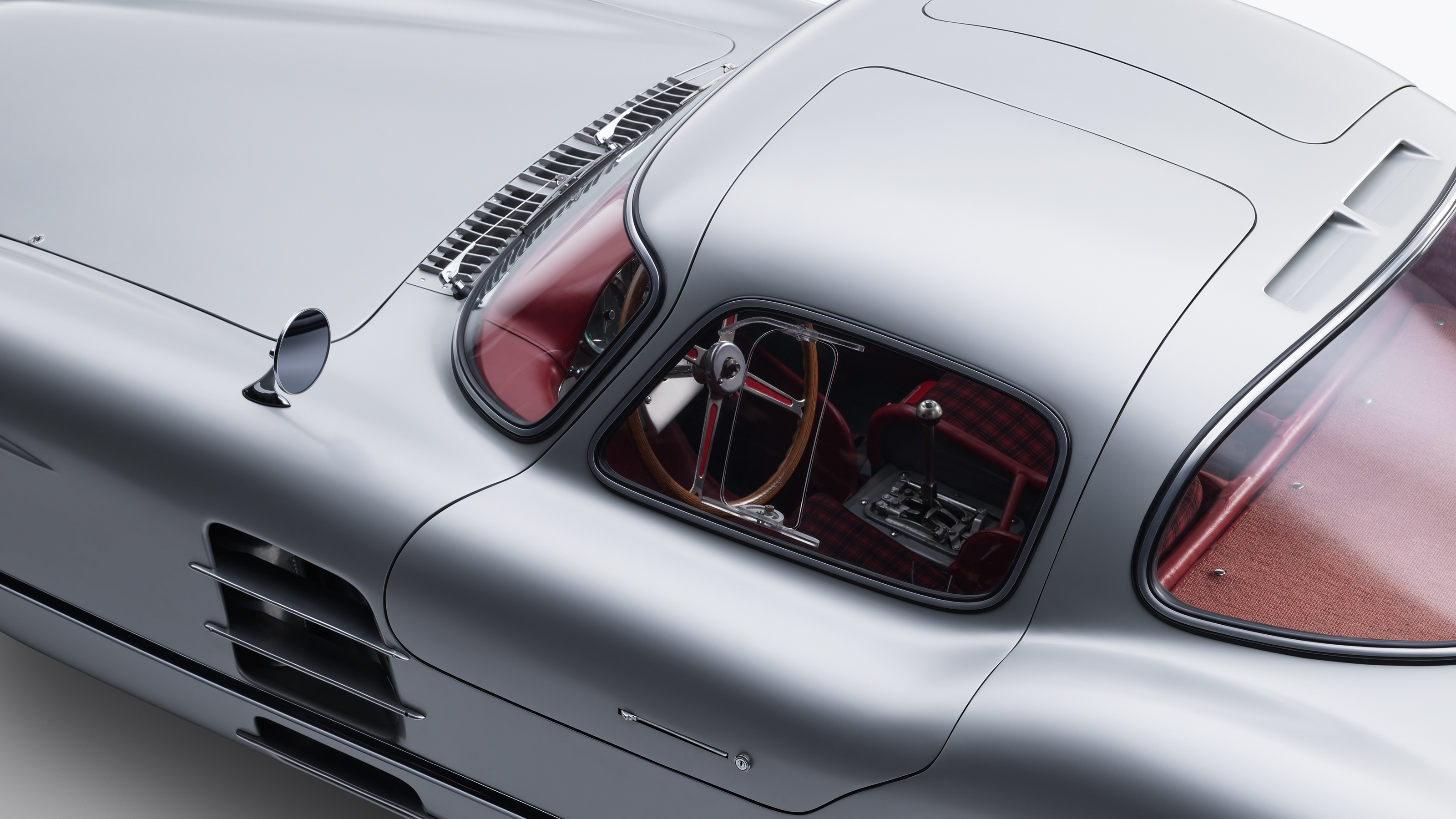 1955 Mercedes 300 SLR - interior through window