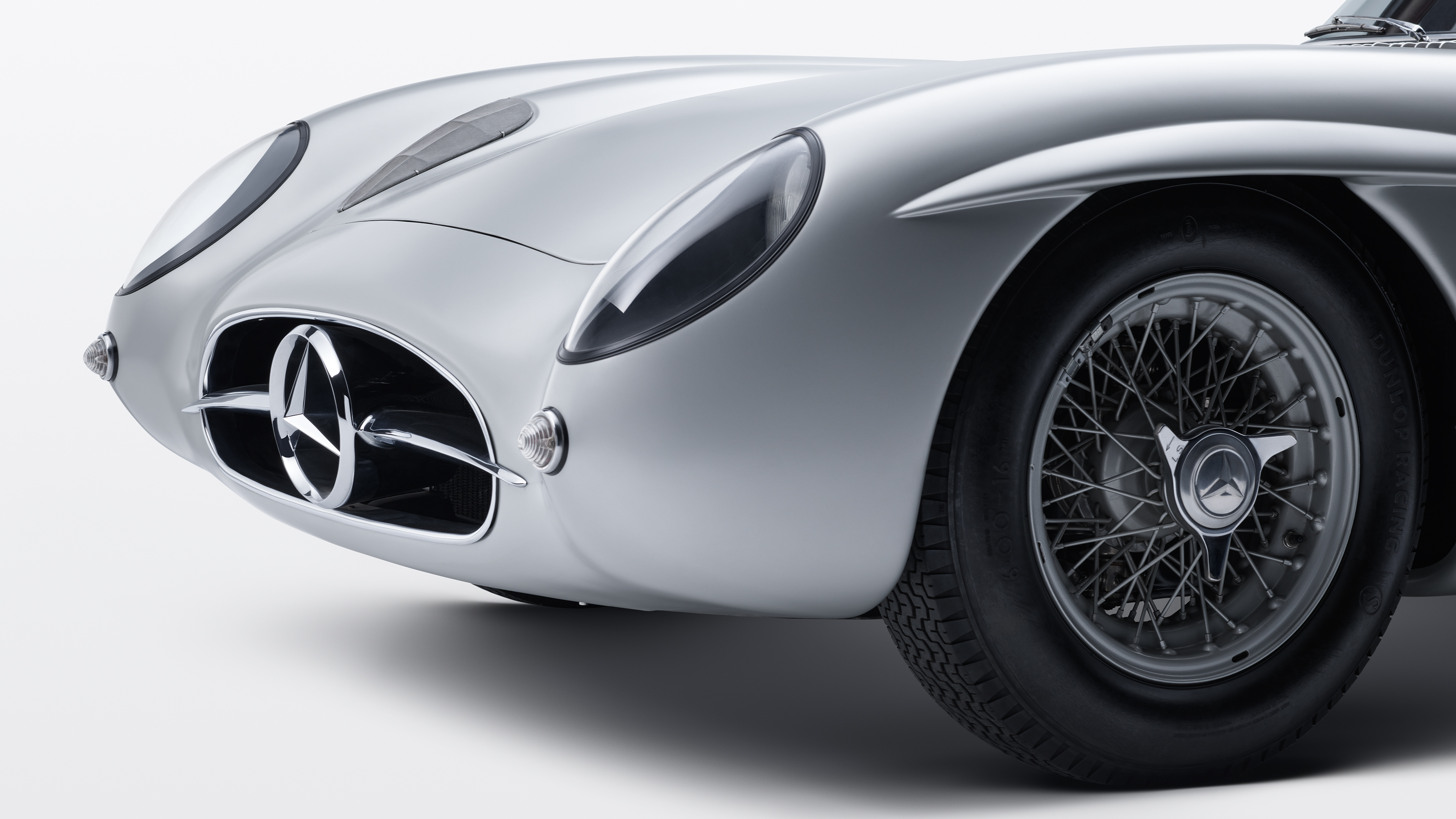 1955 Mercedes 300 SLR - front grille