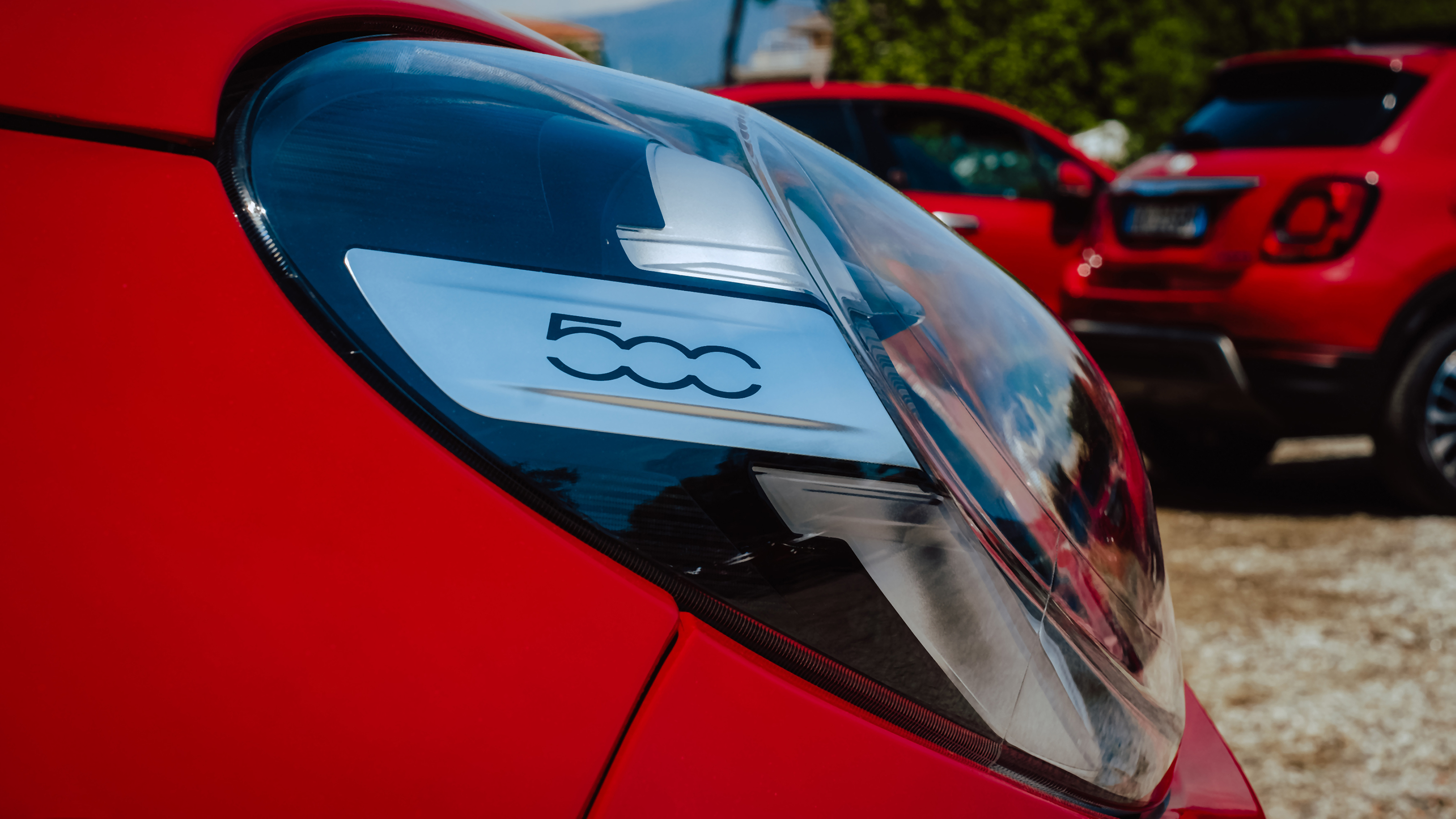 2022 Fiat 500X Hybrid - side of headlight