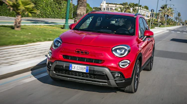 2022 Fiat 500X Hybrid - front tracking