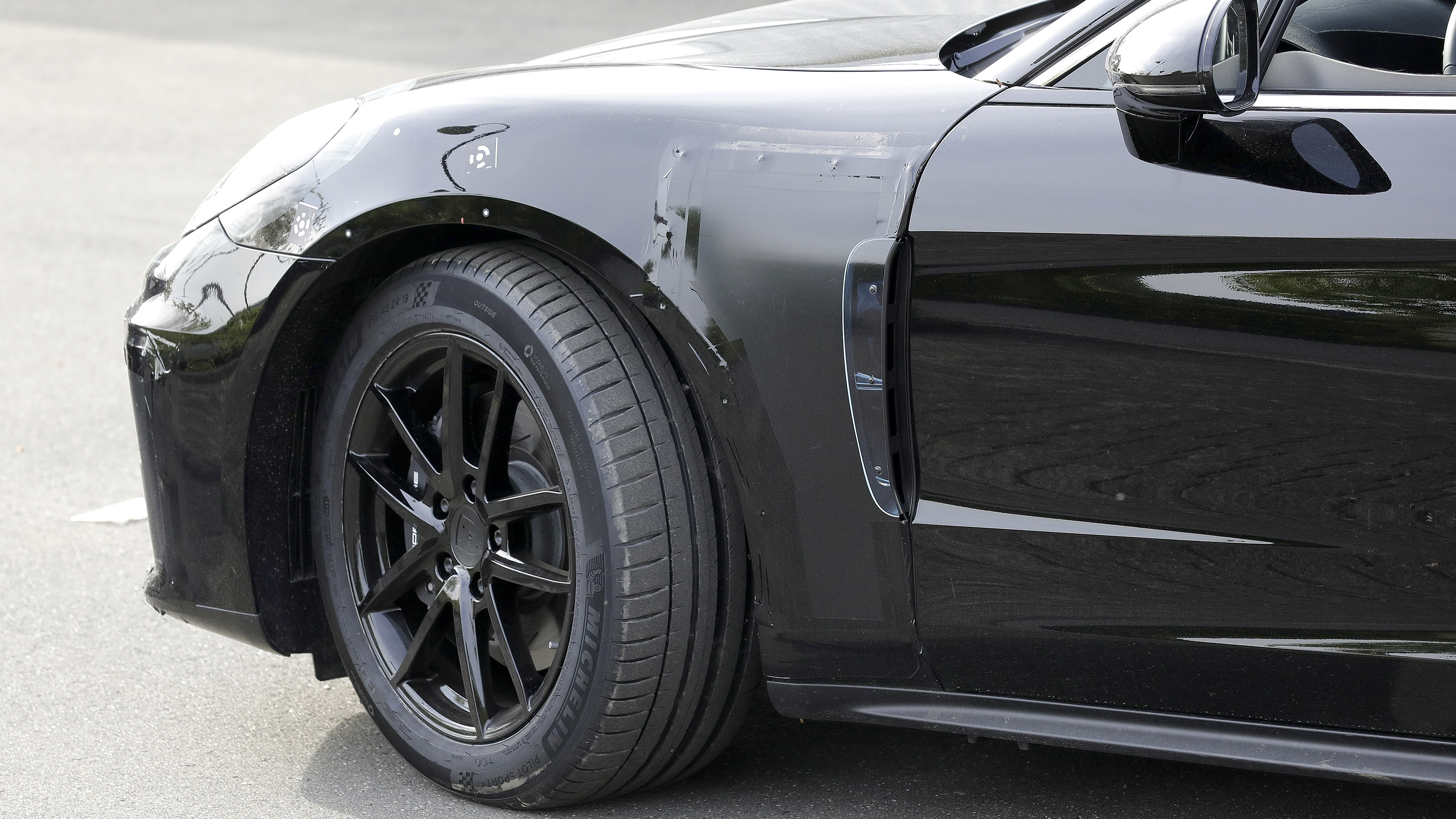 2024 Porsche Panamera spyshot - front wheel