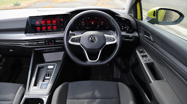 308 vs Ceed vs Golf - Golf interior