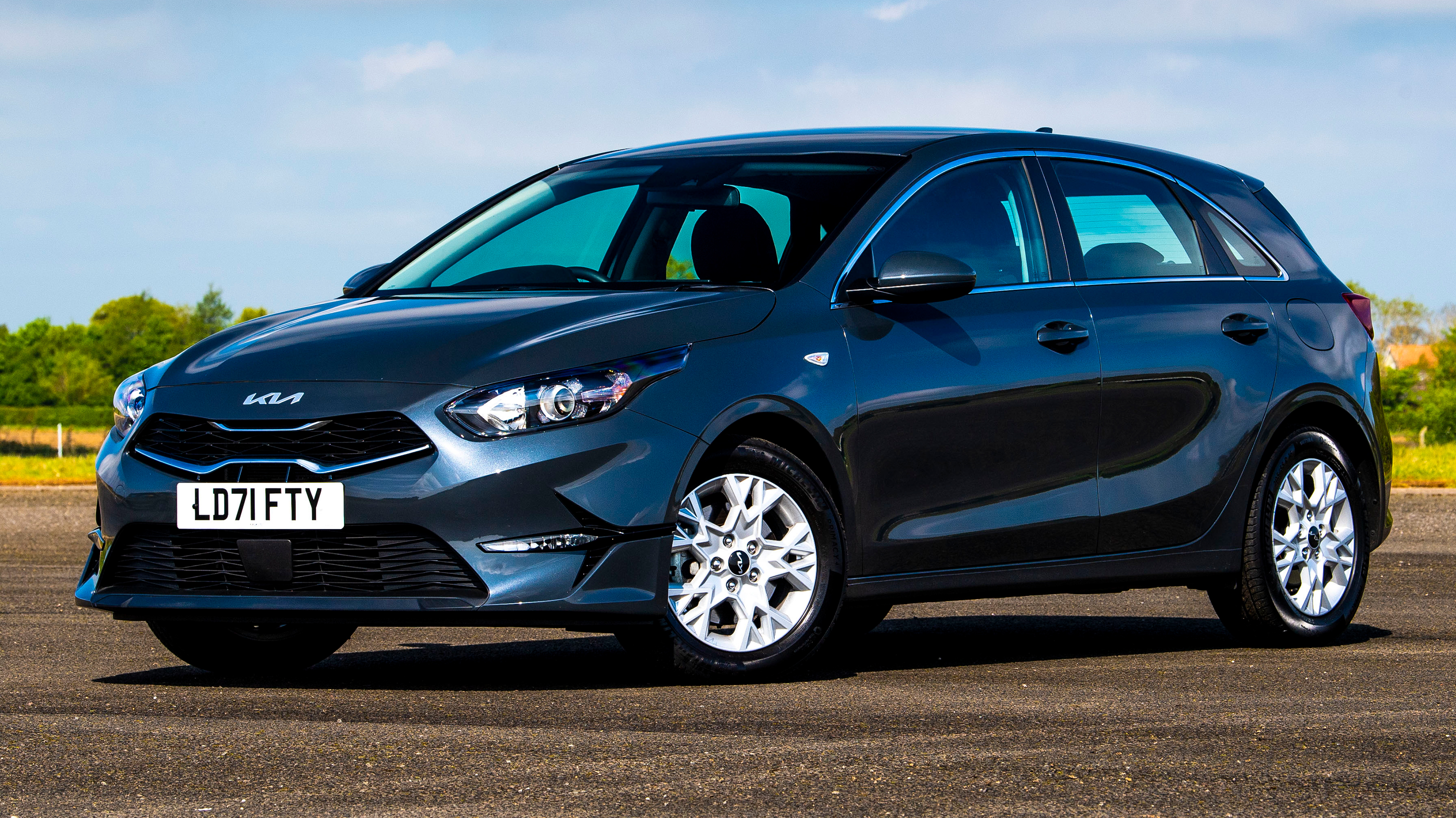 308 vs Ceed vs Golf - Ceed static front