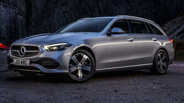 Peugeot 508 SW Sport Engineered vs BMW 330e xDrive Touring - Mercedes C Class