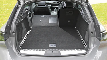 Peugeot 508 SW Sport Engineered vs BMW 330e xDrive Touring - 508 boot