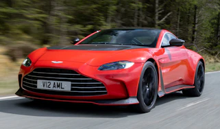 Aston Martin V12 Vantage - front
