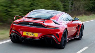 Aston Martin V12 Vantage - rear