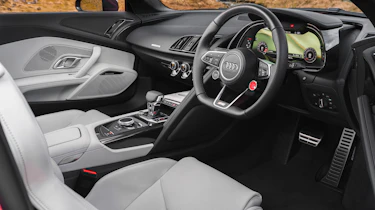 Audi R8 Performance RWD Edition - interior