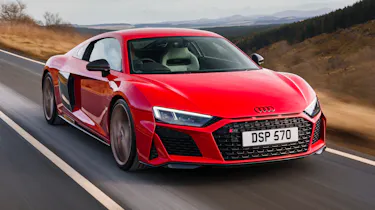 Audi R8 Performance RWD Edition - front tracking