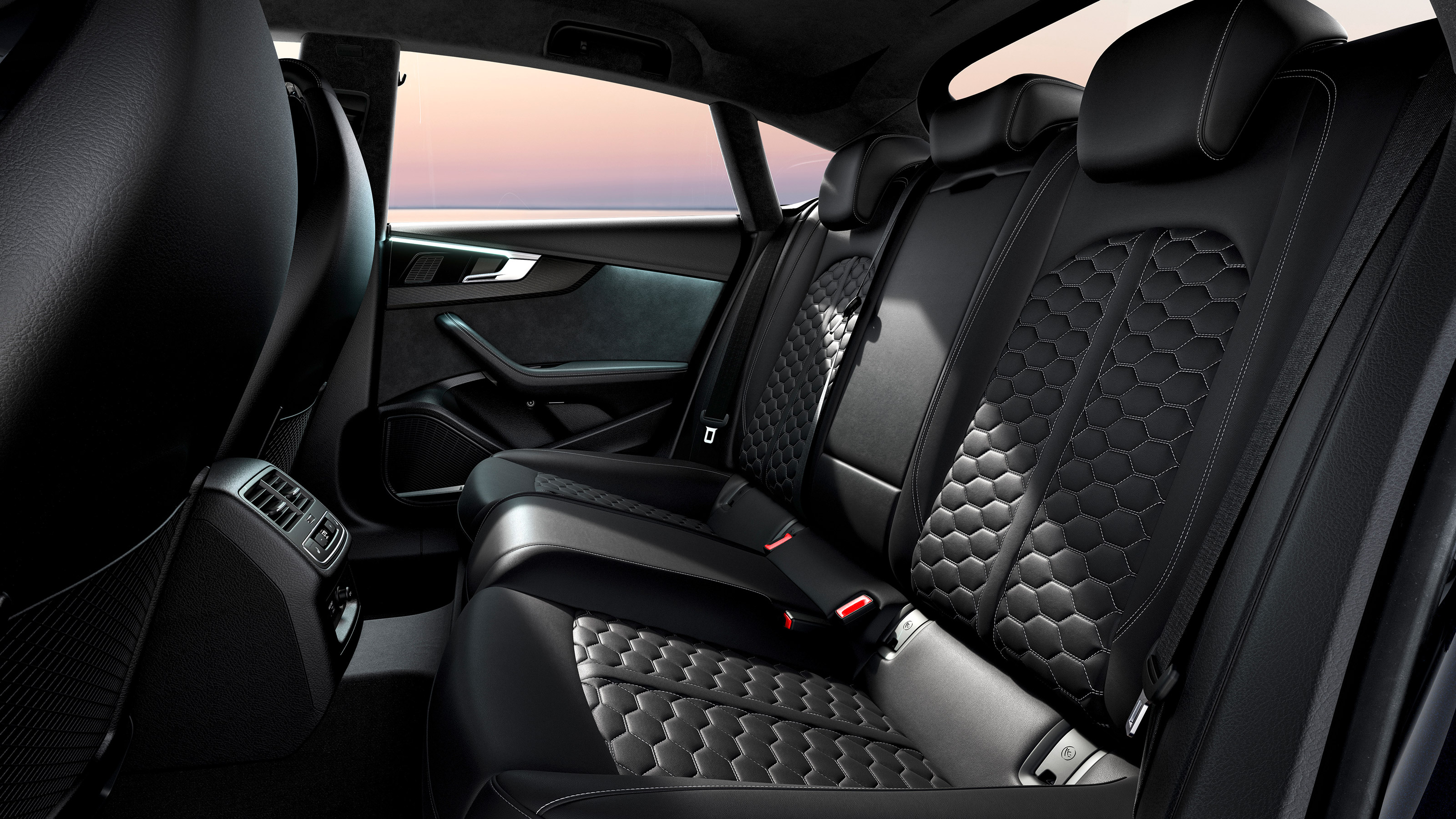 Audi RS 5 Sportback Competition - rear seats