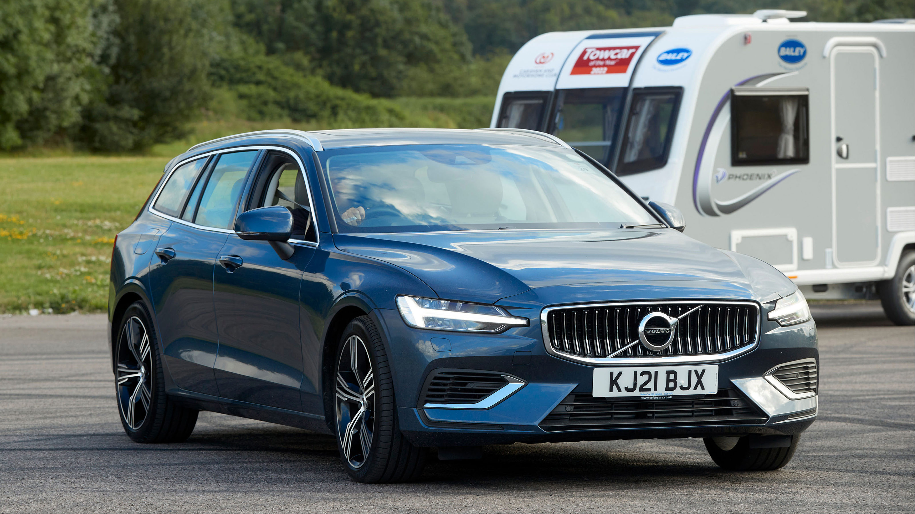 Best tow cars - Volvo V60