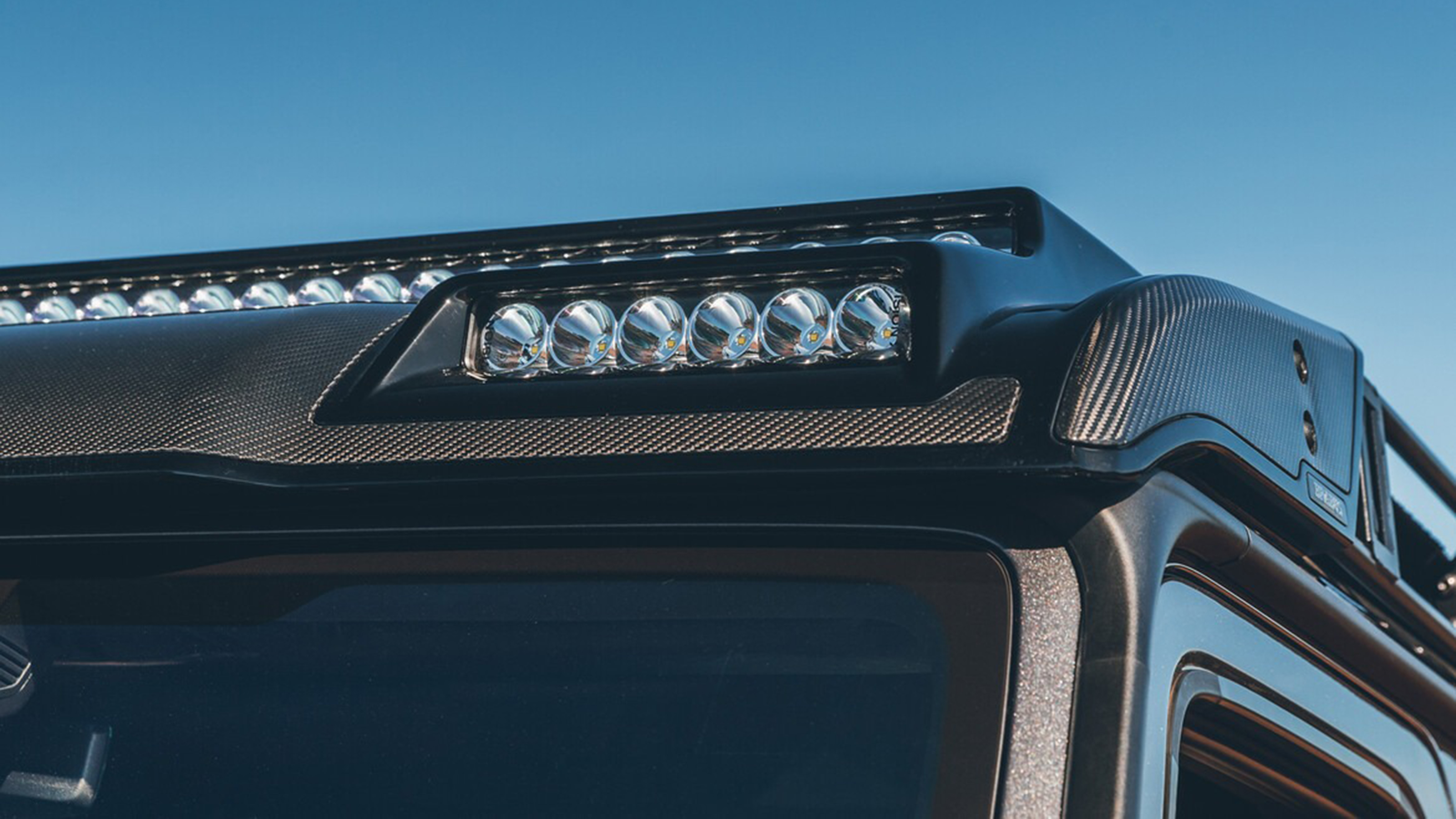Brabus 900 XLP - roof bar