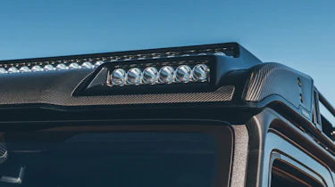 Brabus 900 XLP - roof bar