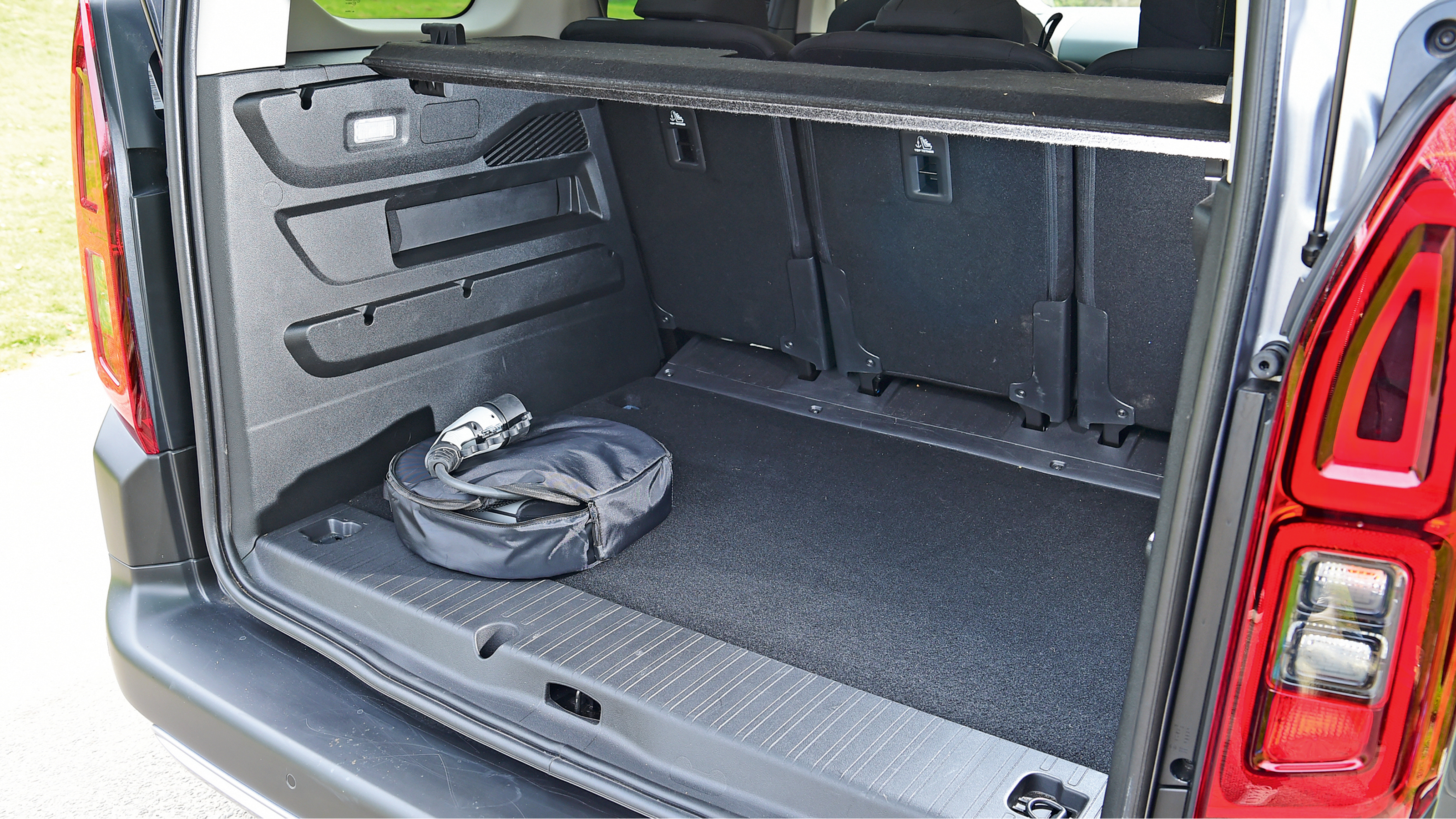 Citroen E-Berlingo long termer - boot