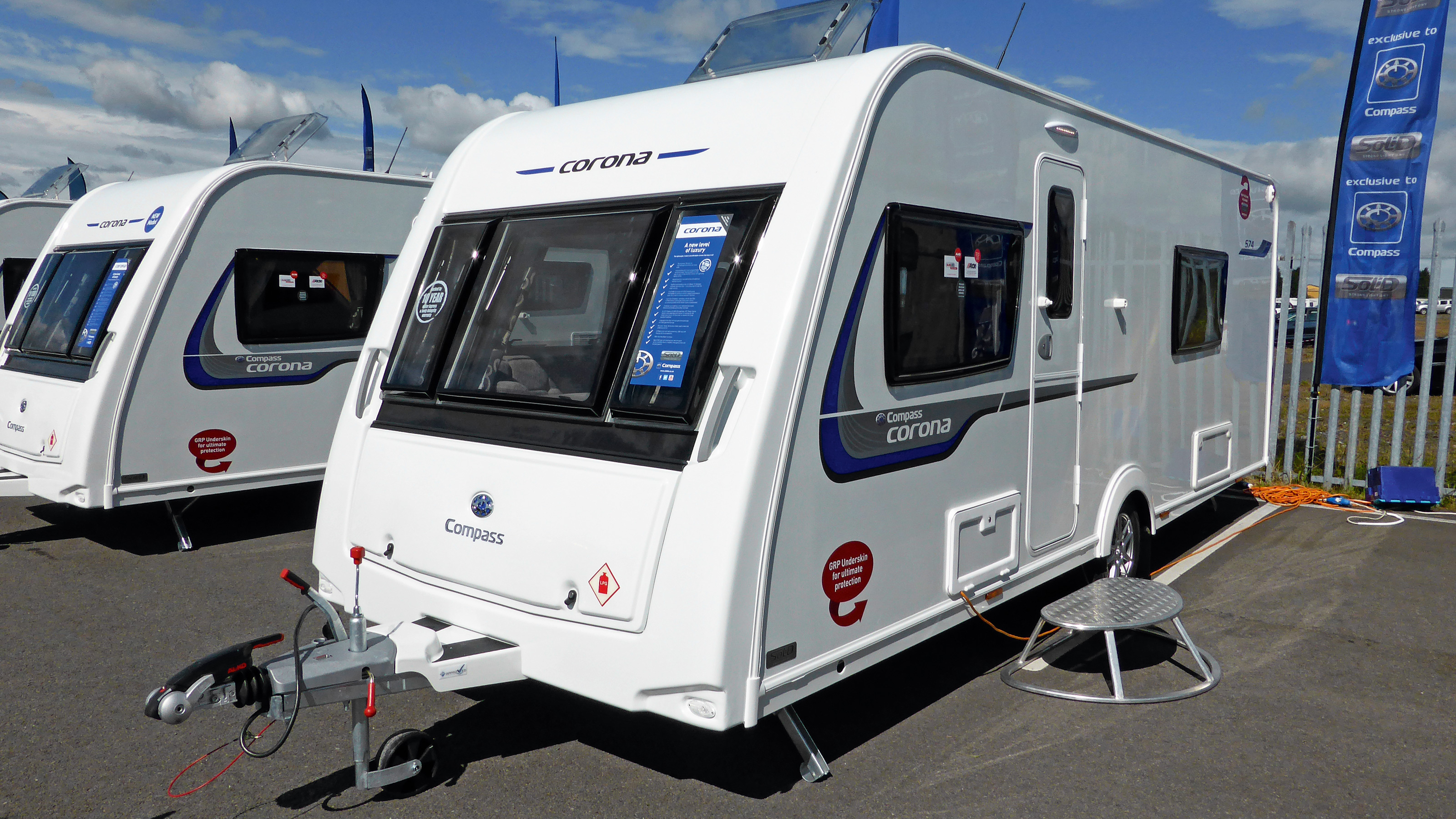 Compass caravan