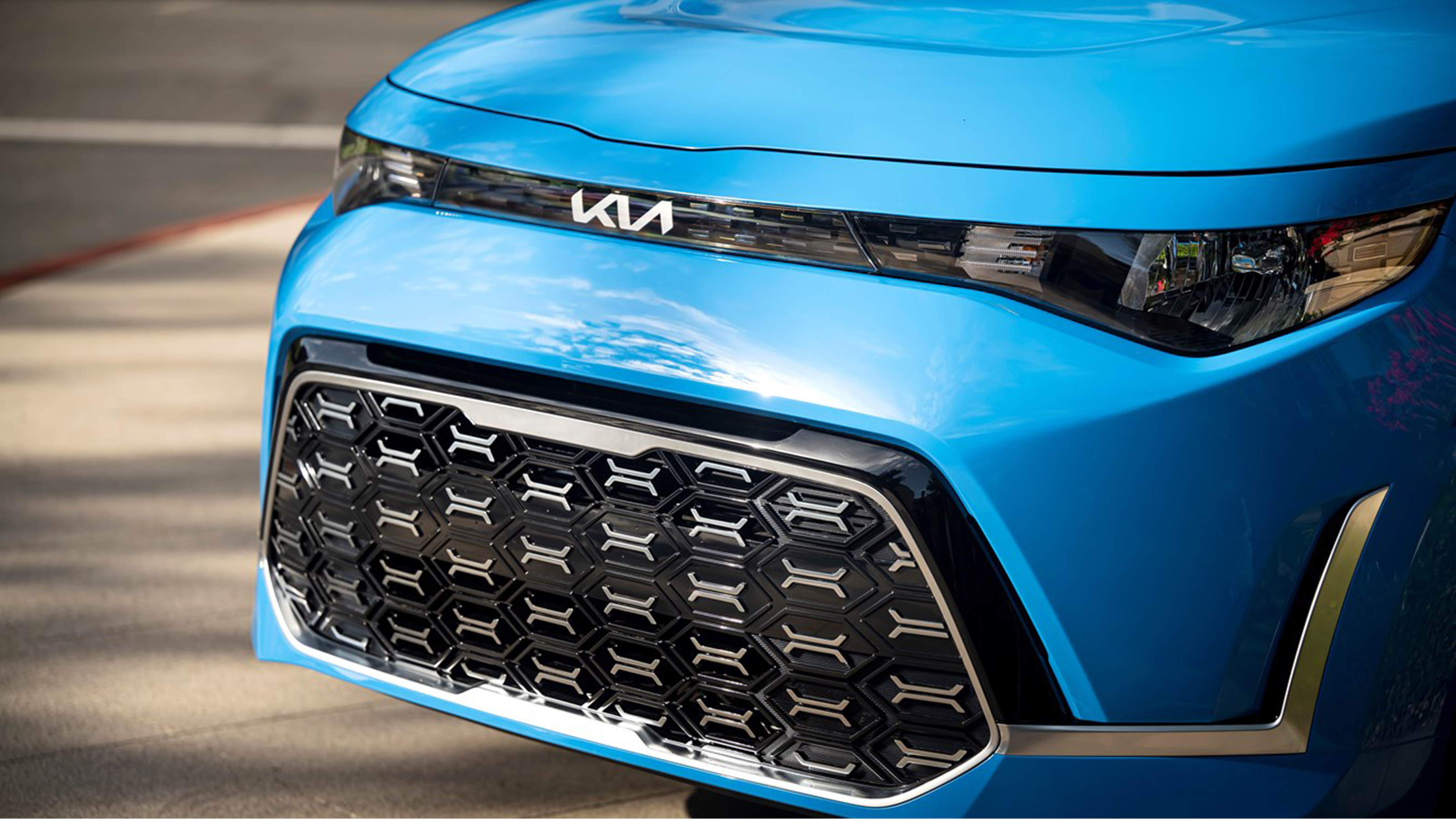 Kia Soul EV facelift - front grille