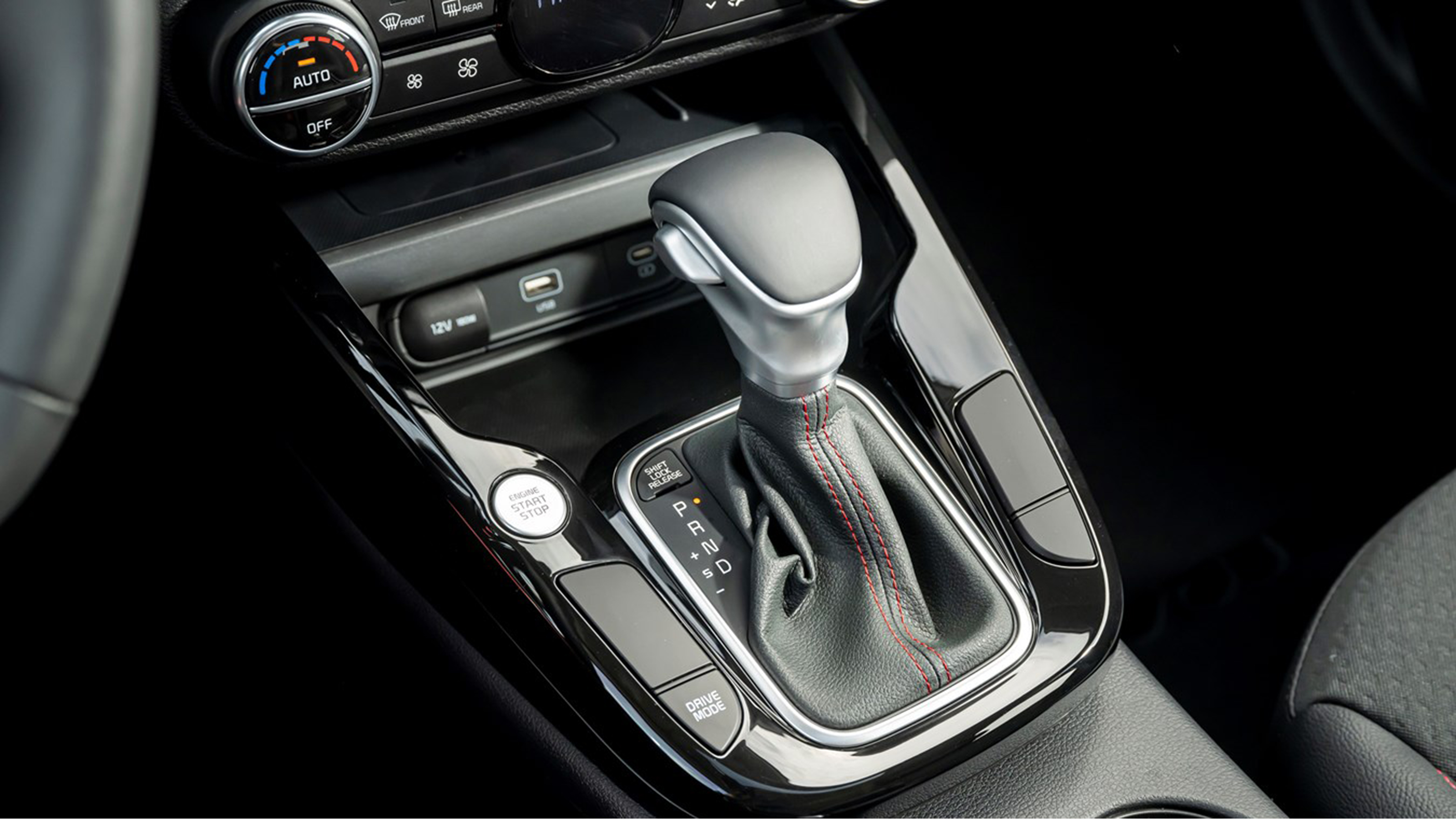 Kia Soul EV facelift - gearshift
