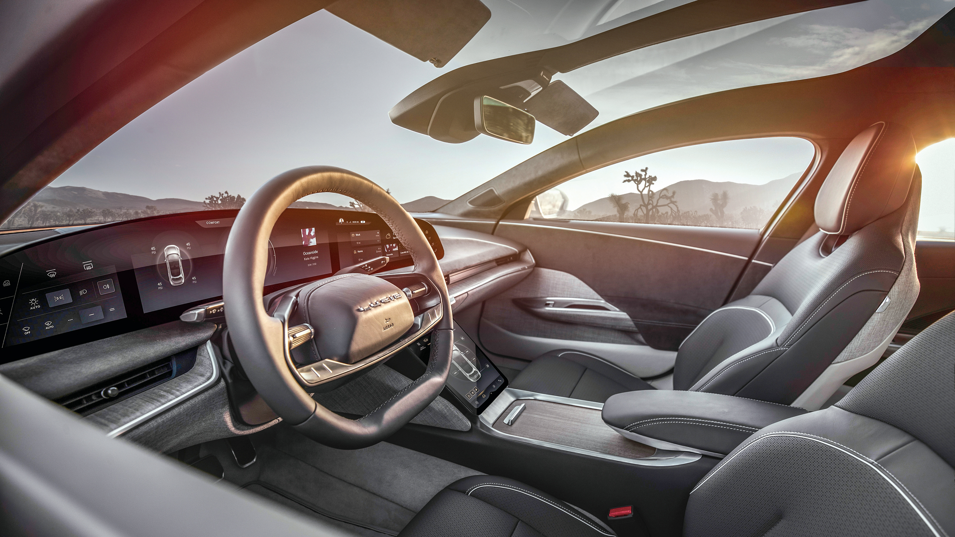 Lucid Air - interior