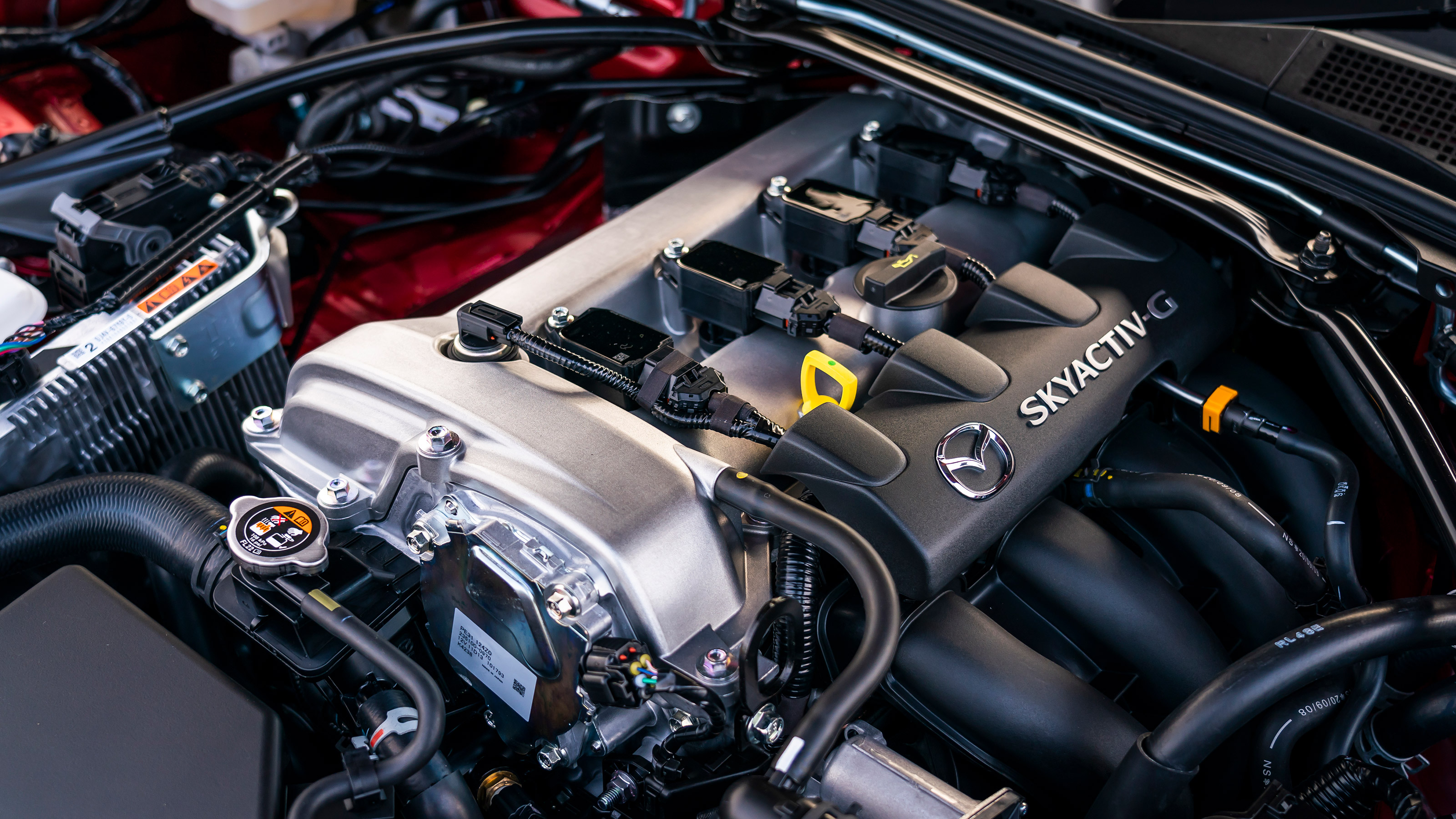 Mazda MX-5 RF - engine
