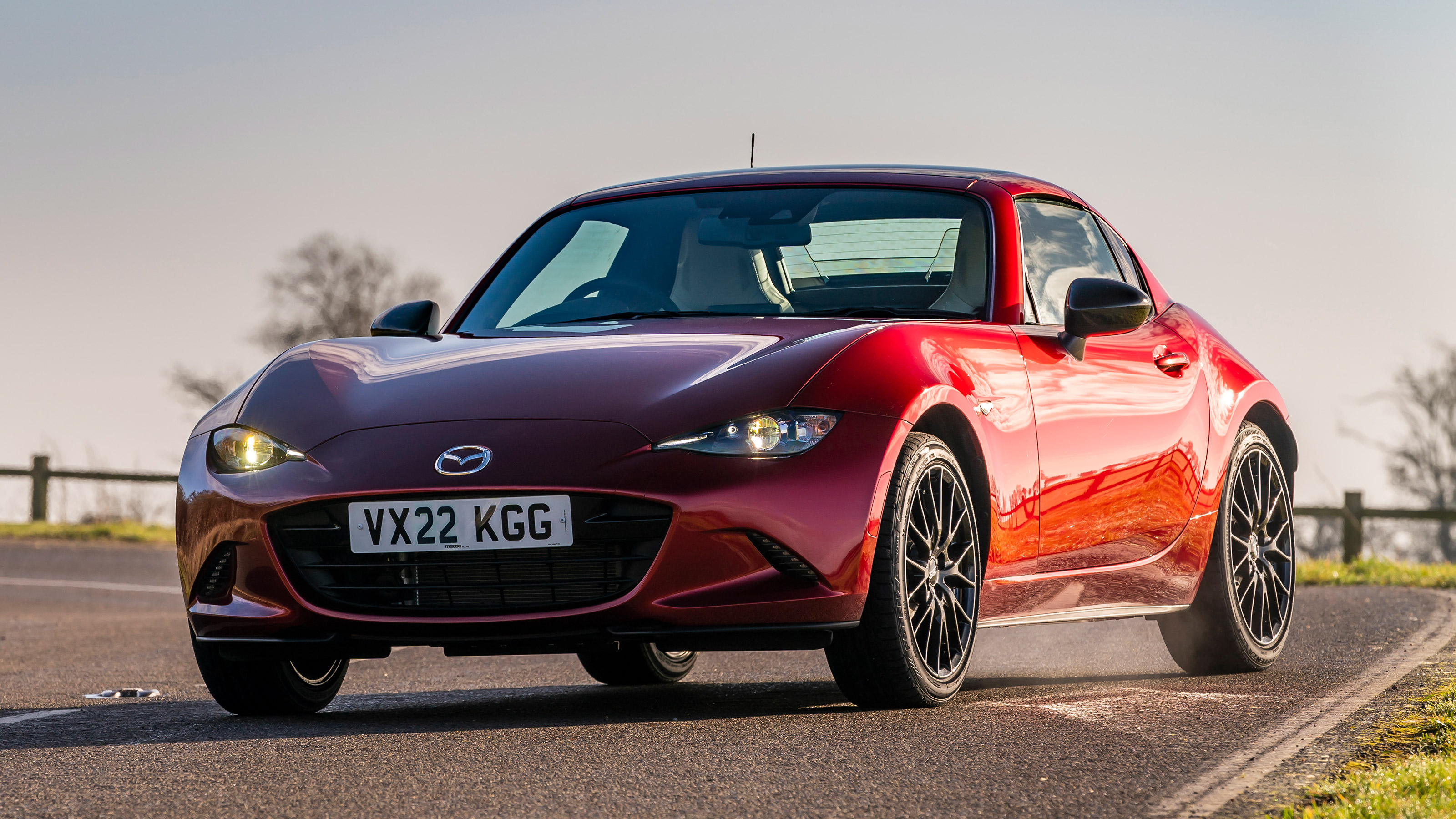 Mazda MX-5 RF - front static